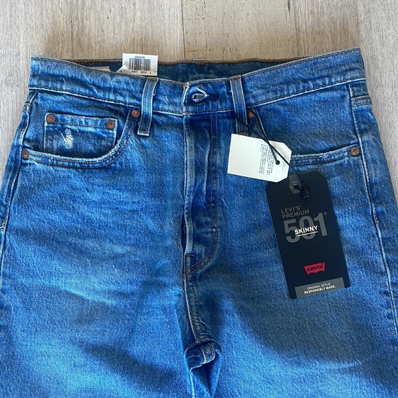 Levi’s jeans - Picture 2 of 3